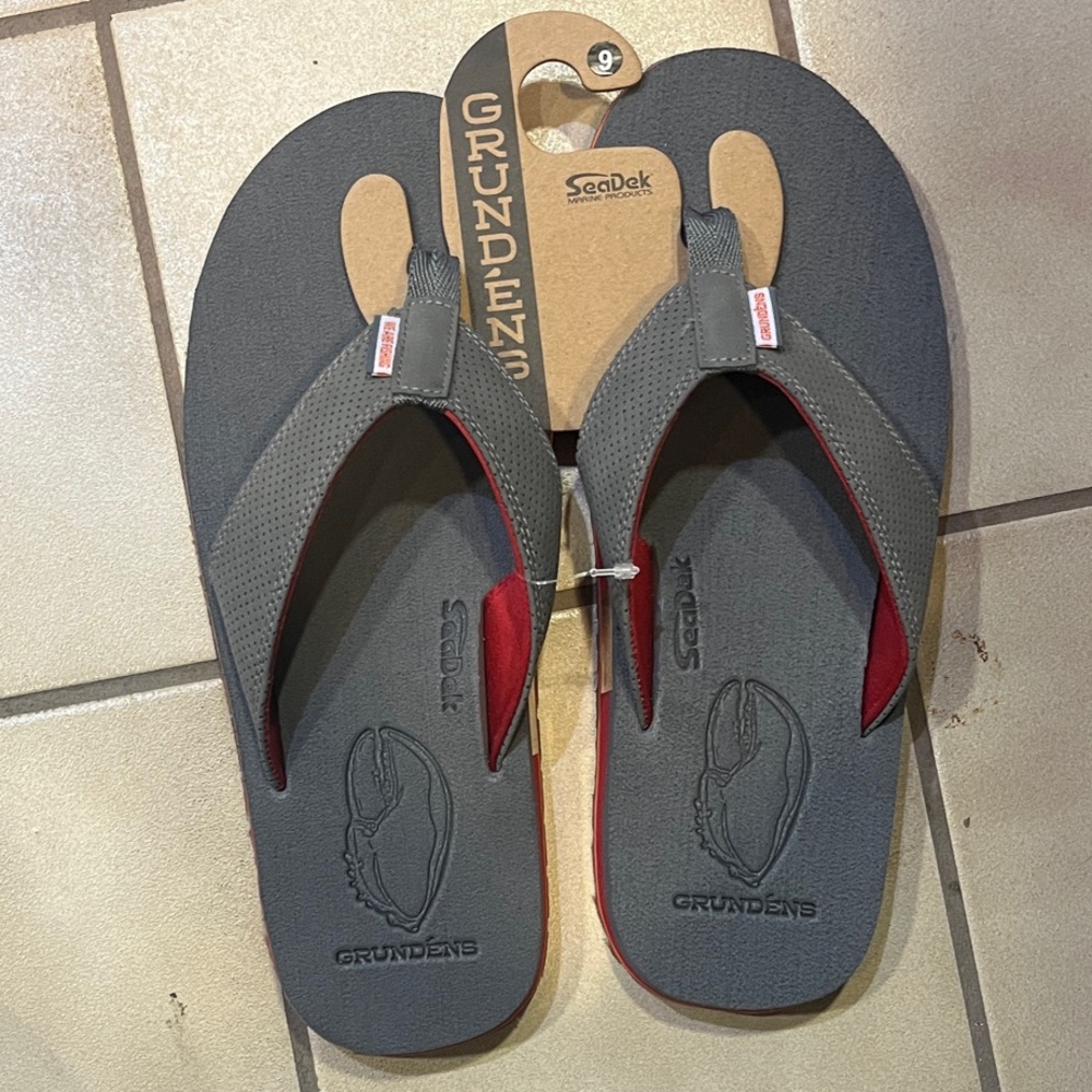 Grundens Gray and Red Men's Flip-flop, casual, never worn